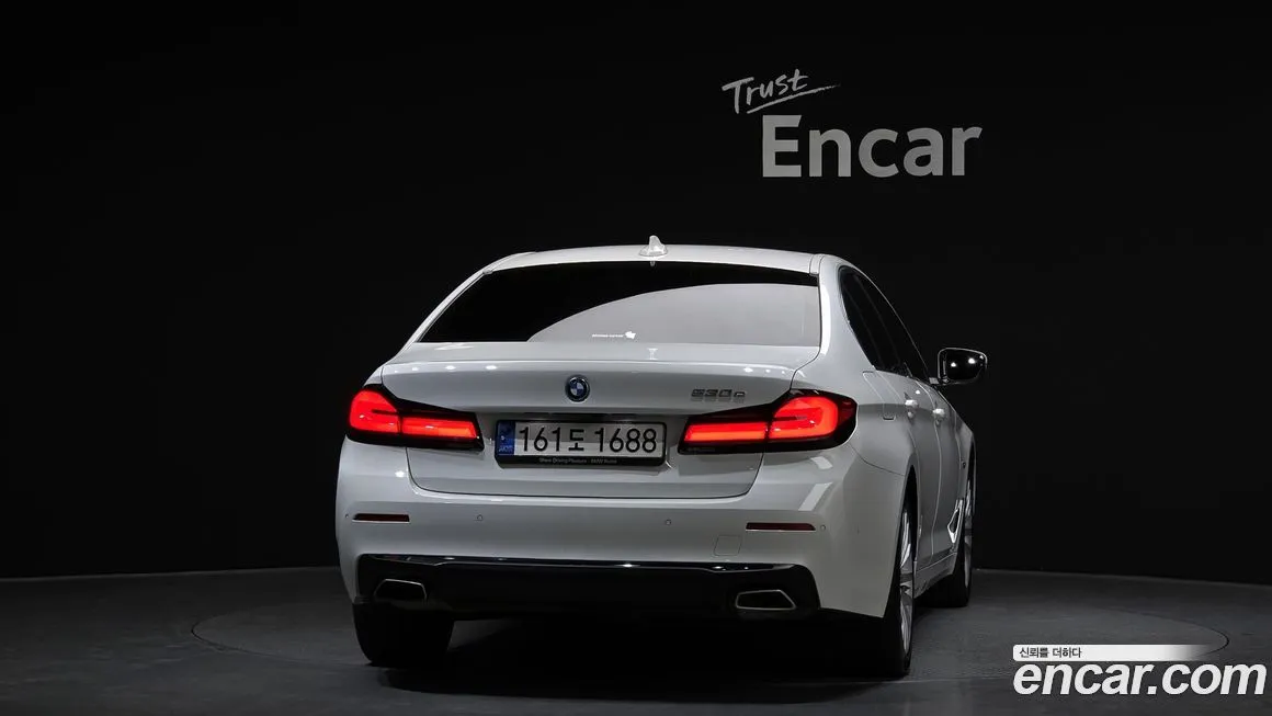 BMW 5-Series 2022 из KR, фото 3