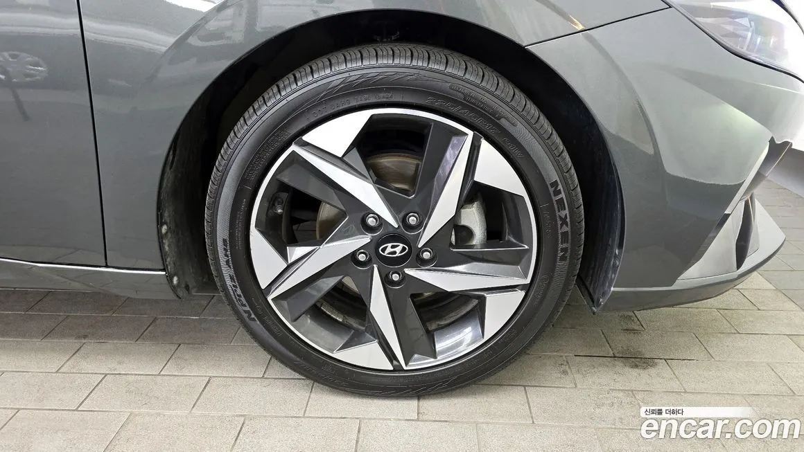 Hyundai AVANTE — фото 9