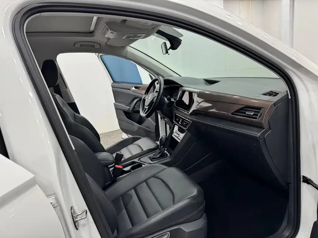 Volkswagen Tharu 2021 из CN, фото 2