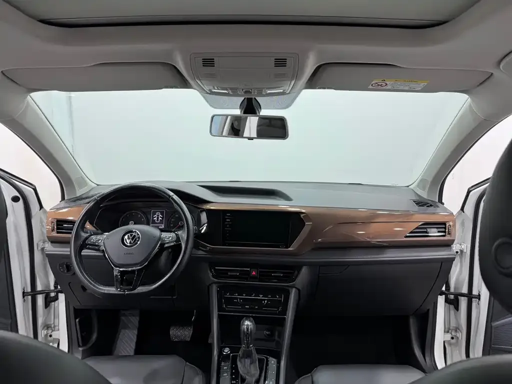 Volkswagen Tharu 2021 из CN, фото 4