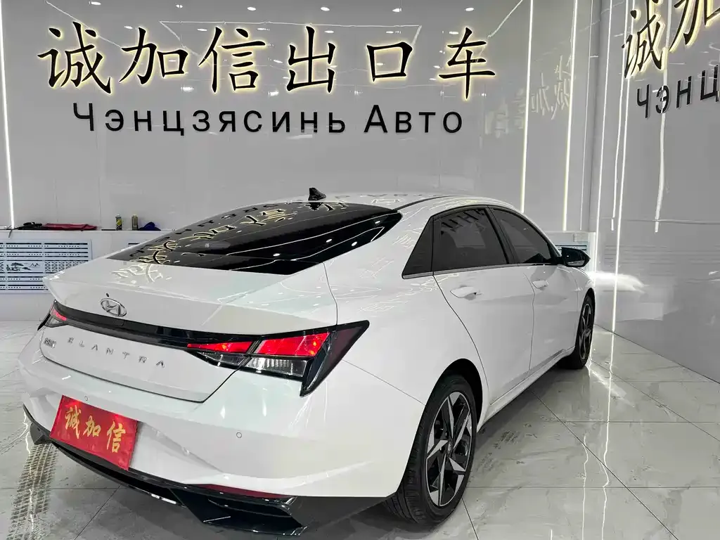 Hyundai Elantra 2023 из CN, фото 5