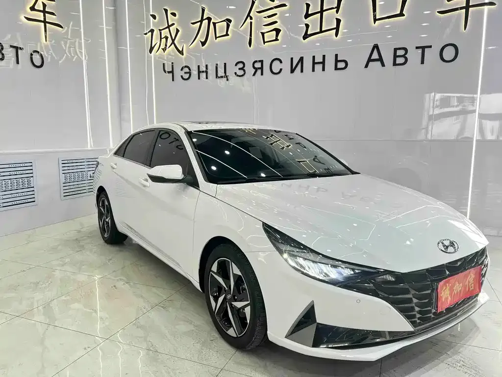 Hyundai Elantra 2023 из CN, фото 8