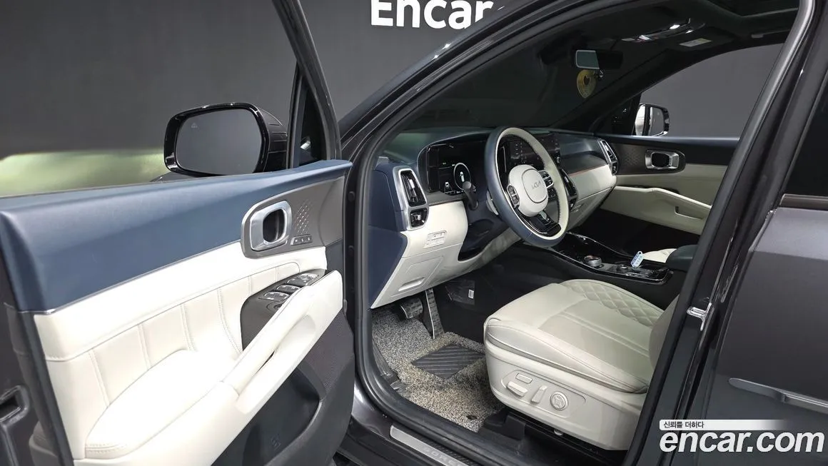 Kia Sorento — фото 7