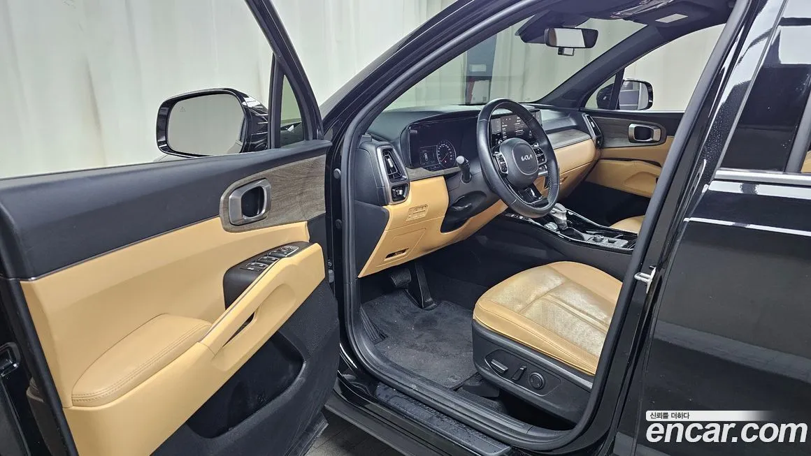 Kia Sorento — фото 6