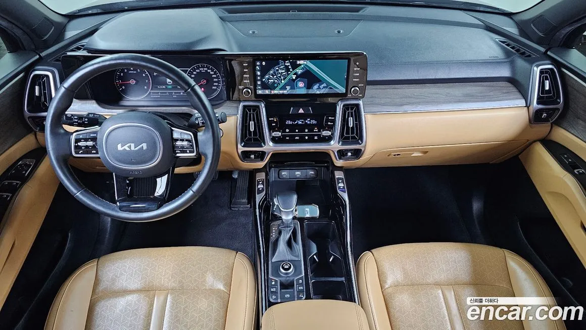 Kia Sorento — фото 10