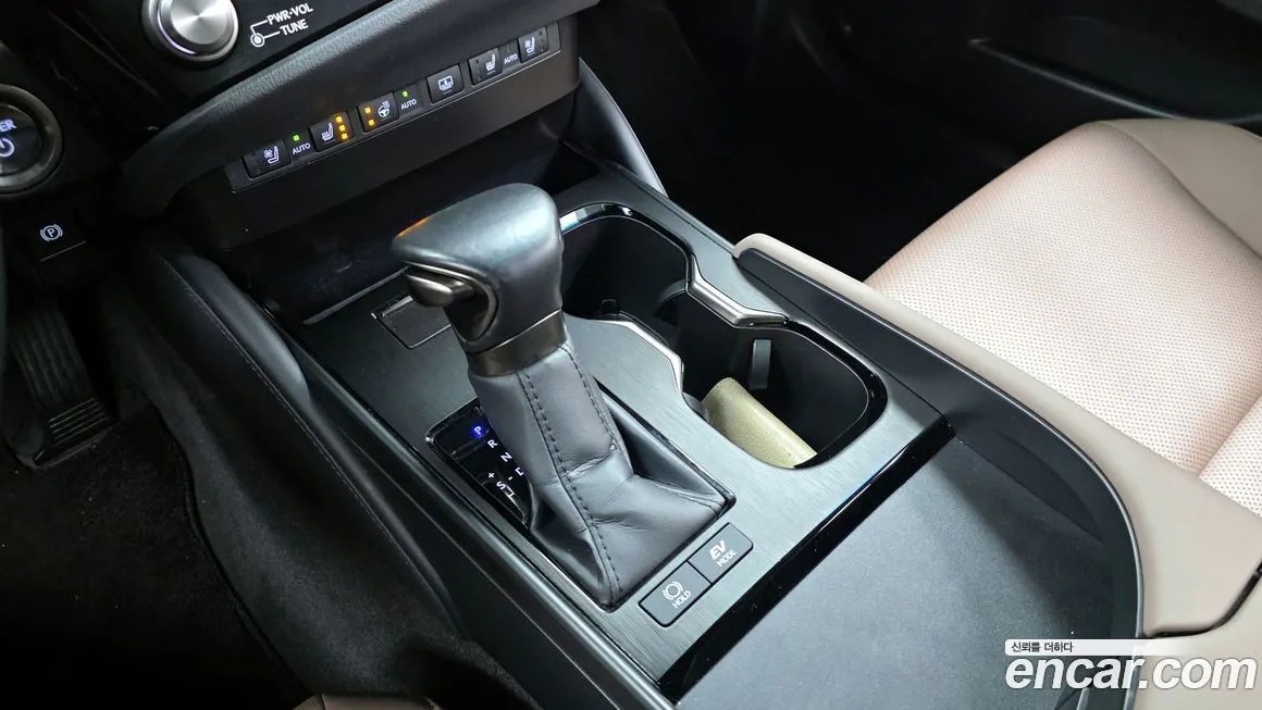Lexus ES 2024 из KR, фото 9