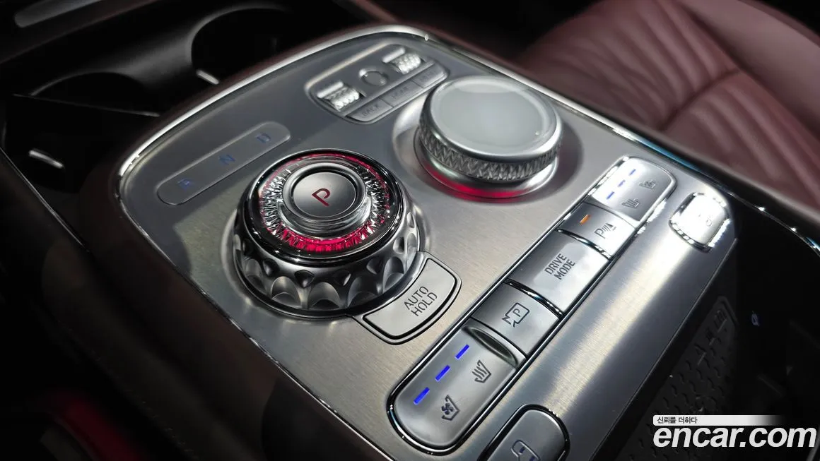 Genesis G90 — фото 9