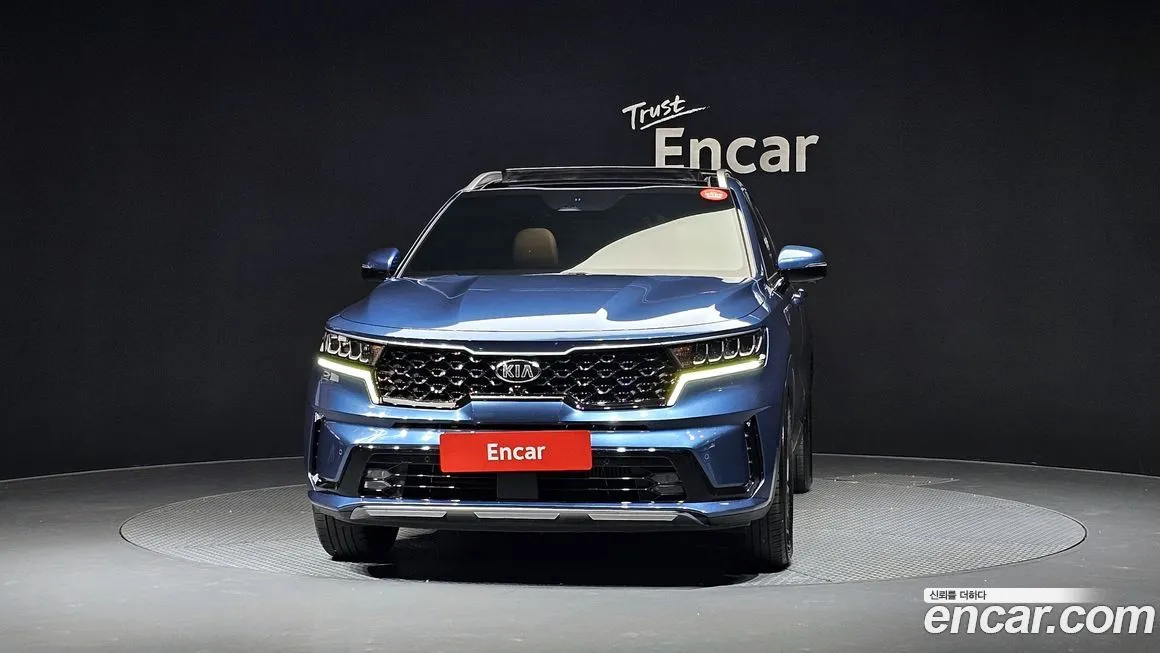 Kia Sorento — фото 5