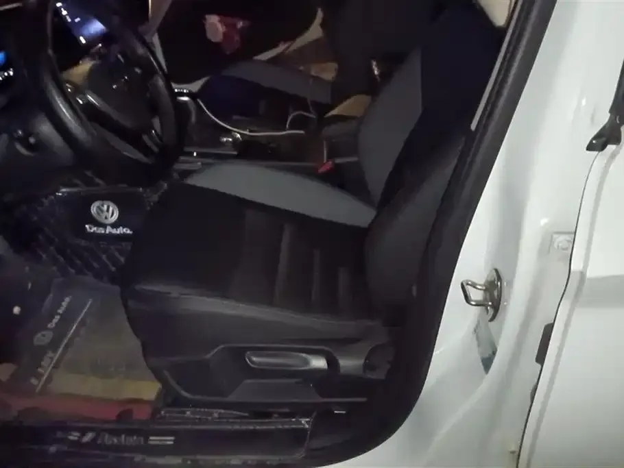 Volkswagen Sagitar 2021 из CN, фото 7