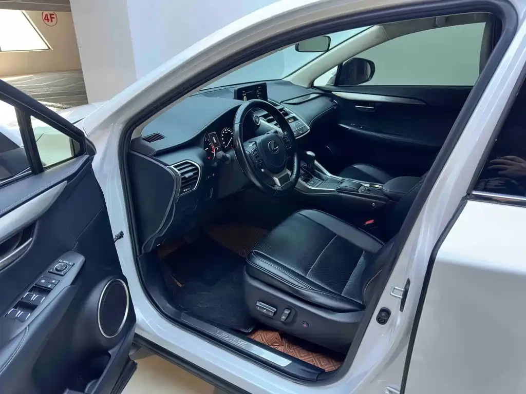 Lexus NX 2021 из CN, фото 9