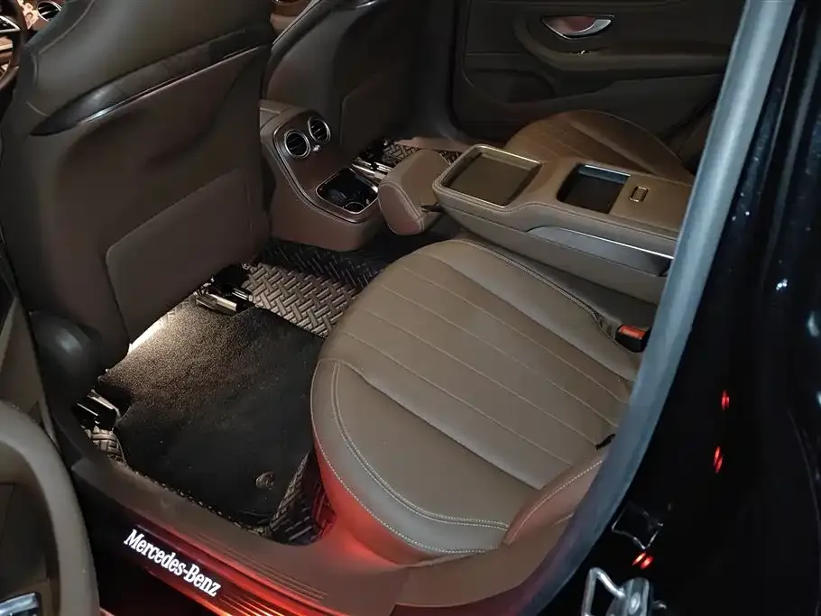 Mercedes-Benz E-Class 2023 из CN, фото 9