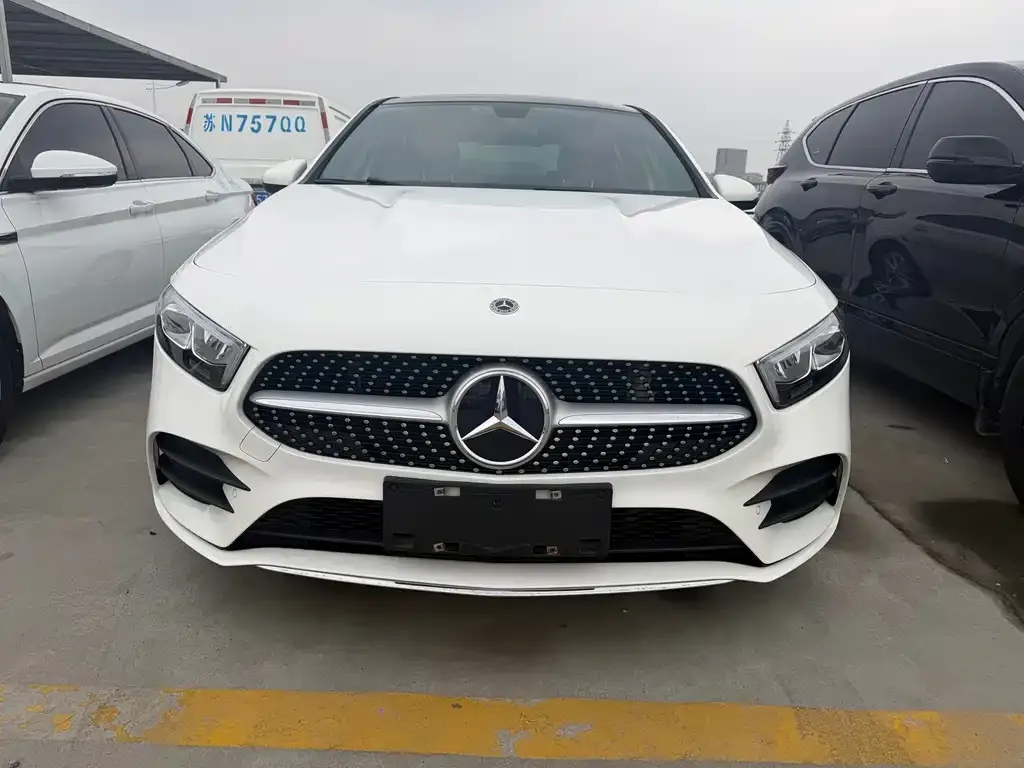 Mercedes-Benz A-Class — фото 10