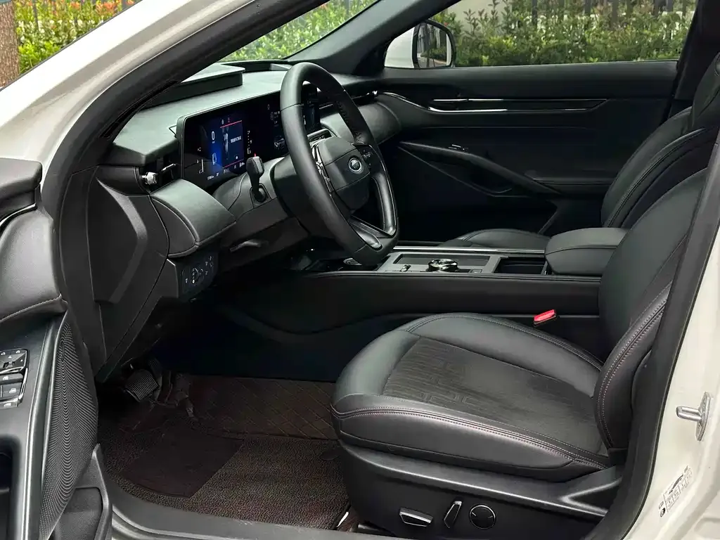 Ford Mondeo 2024 из CN, фото 5