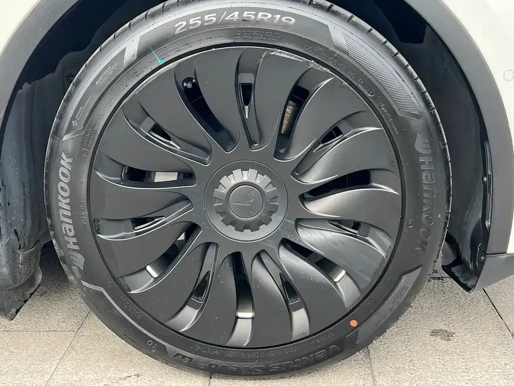 Tesla Model Y 2022 из CN, фото 9