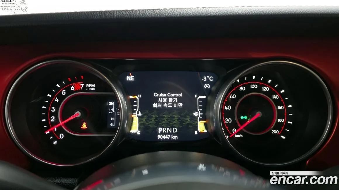 Jeep Wrangler 2021 из KR, фото 6