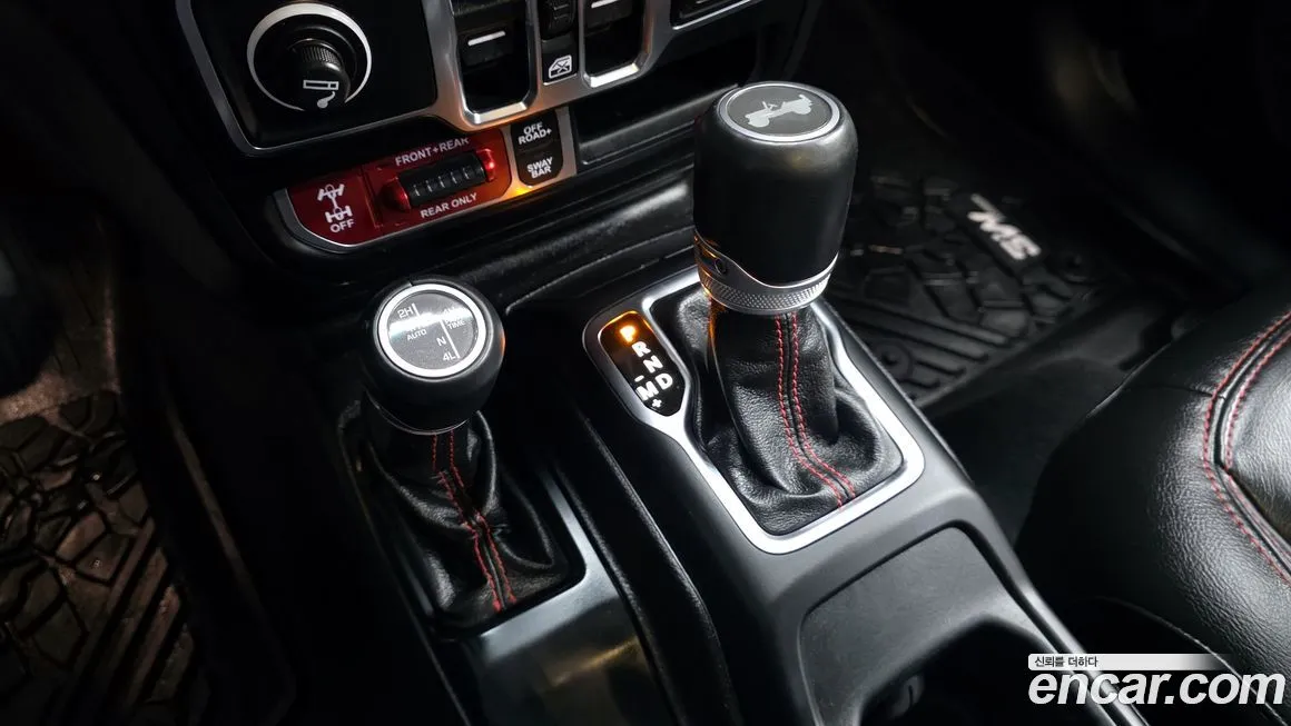 Jeep Wrangler 2021 из KR, фото 7
