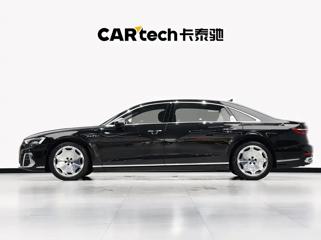 Audi A8 2024 из CN, фото 8