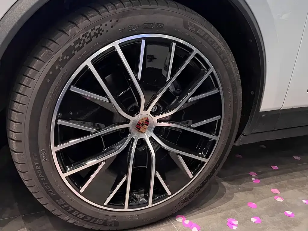Porsche Macan EV 2025 из CN, фото 4