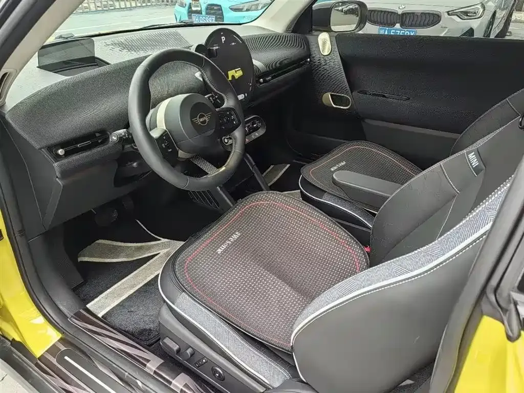 MINI Cooper EV 2024 из CN, фото 8