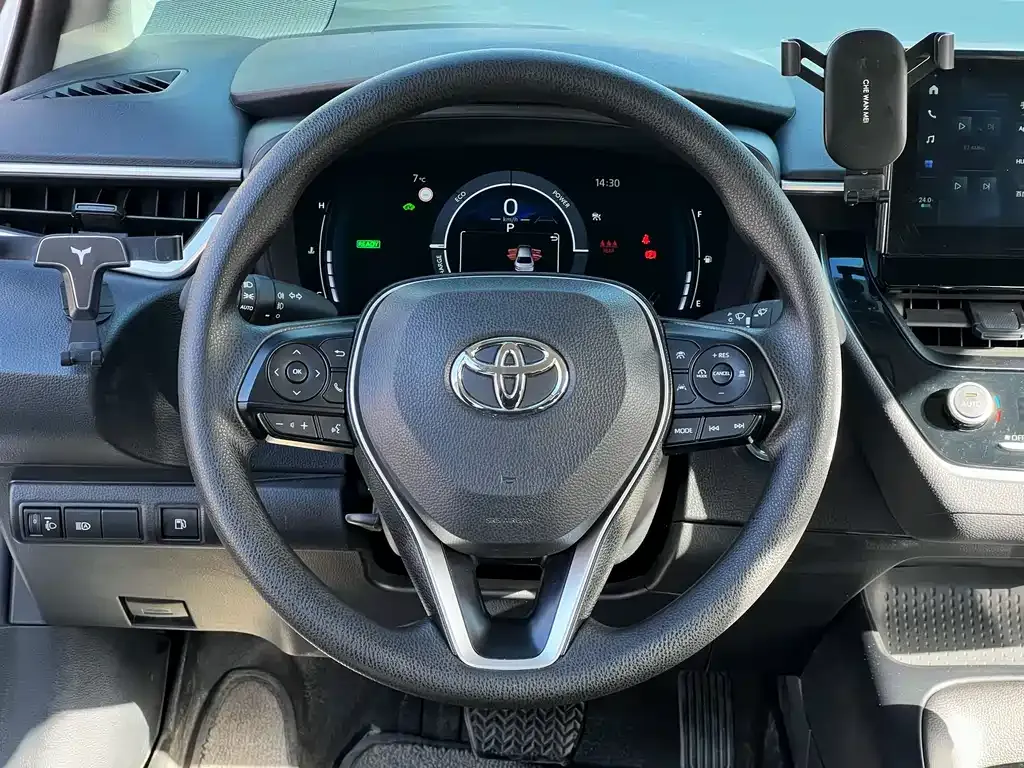 Toyota Corolla 2025 из CN, фото 7