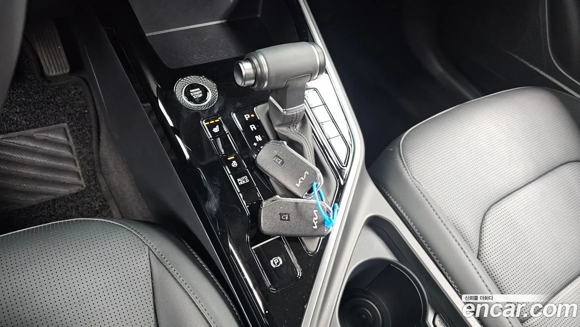 Kia Niro — фото 10