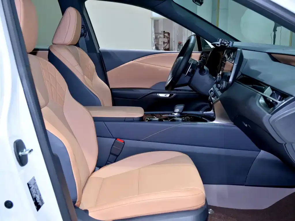 Lexus RX 2025 из CN, фото 10