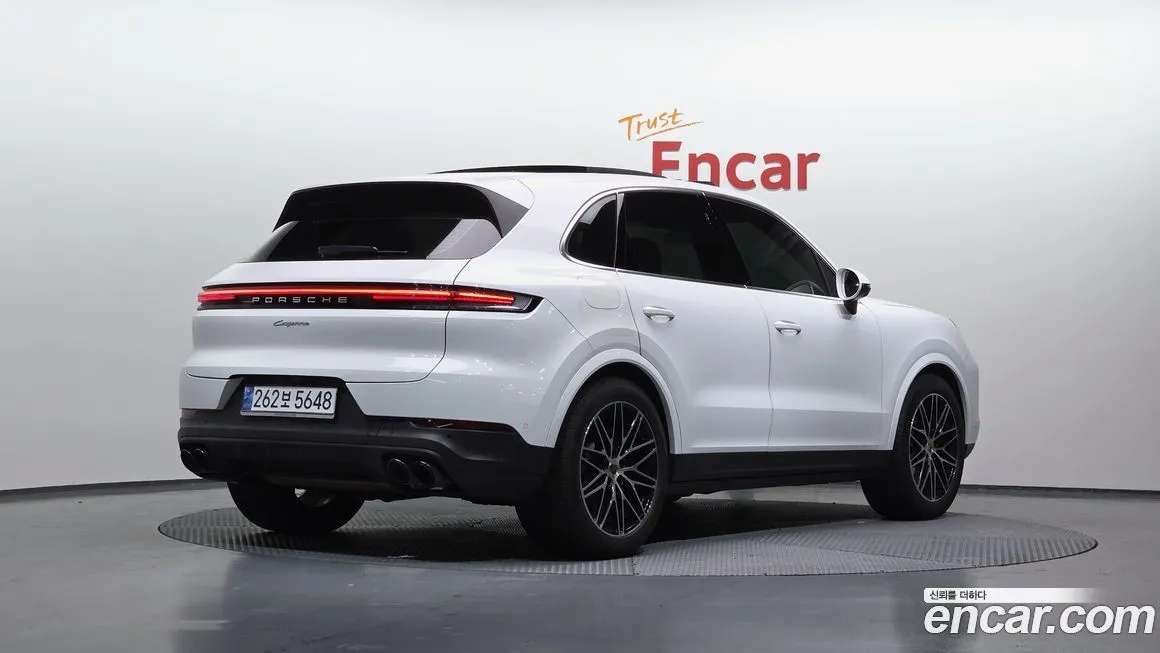 Porsche Cayenne 2024 из KR, фото 3