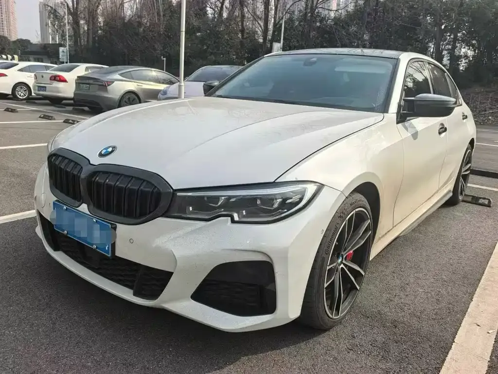 BMW 3 Series — фото 1