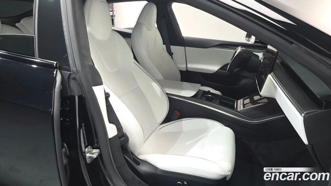 Tesla Model S 2023 из KR, фото 7