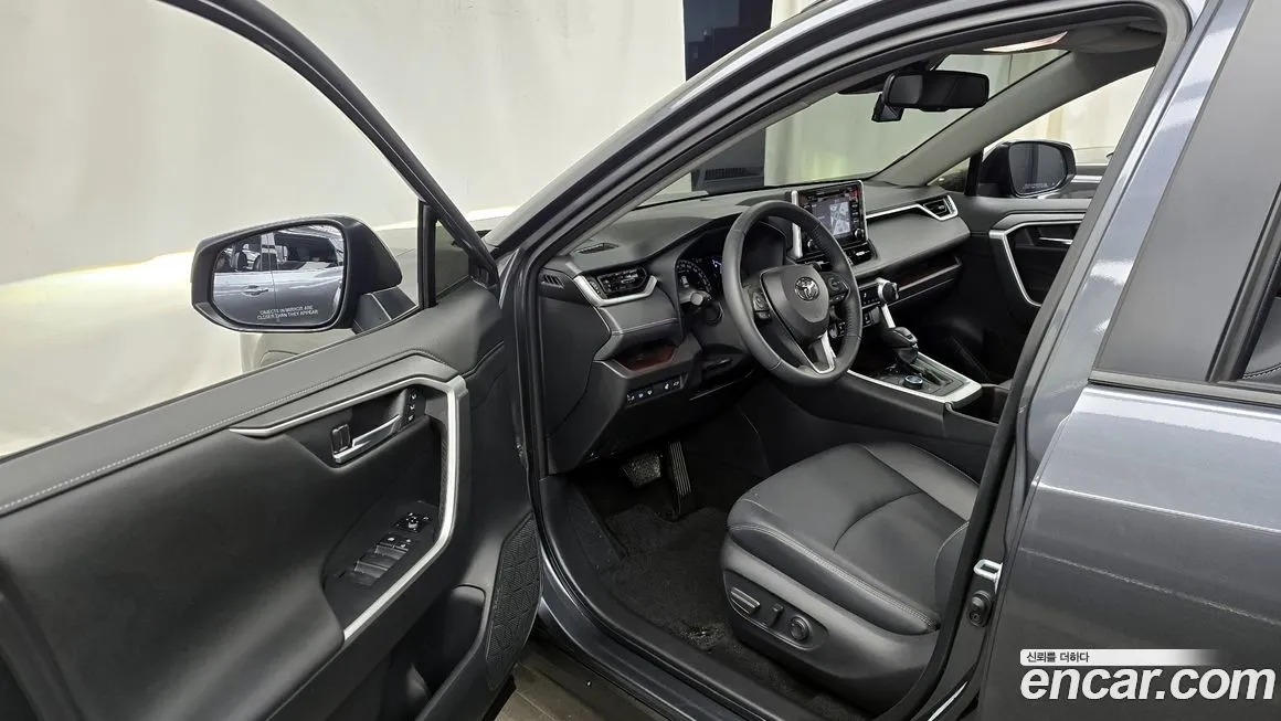 Toyota RAV4 2022 из KR, фото 8