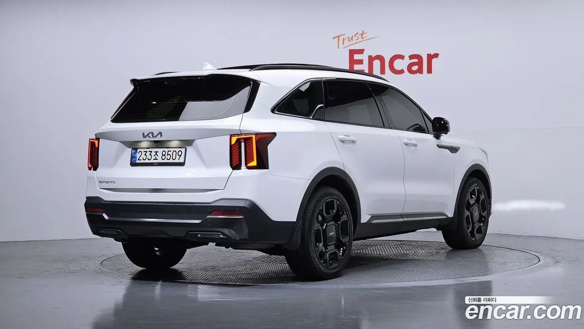 Kia Sorento — фото 10