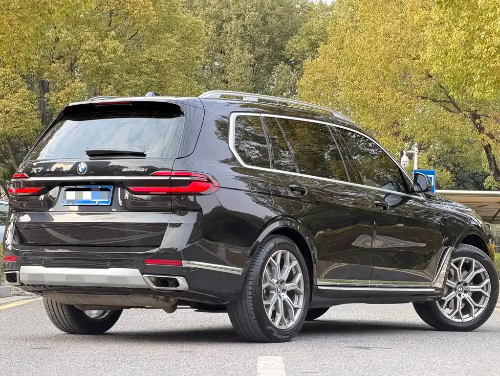 BMW X7 — фото 5