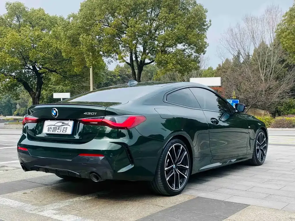 BMW 4 Series 2023 из CN, фото 9