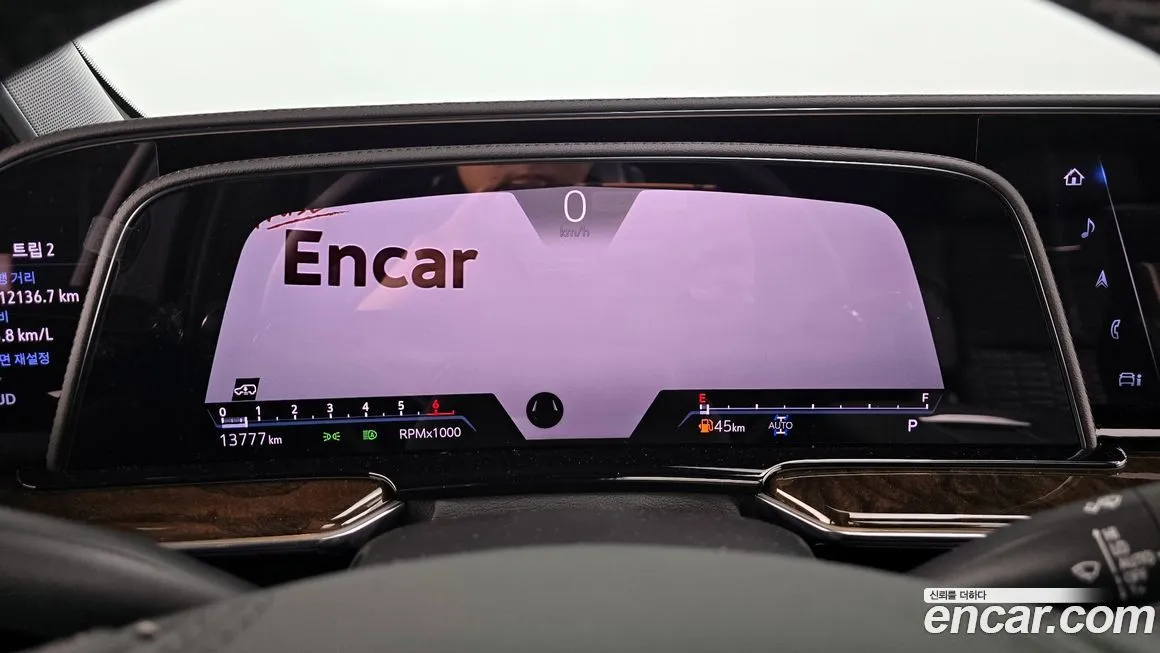 Cadillac Escalade 2022 из KR, фото 8