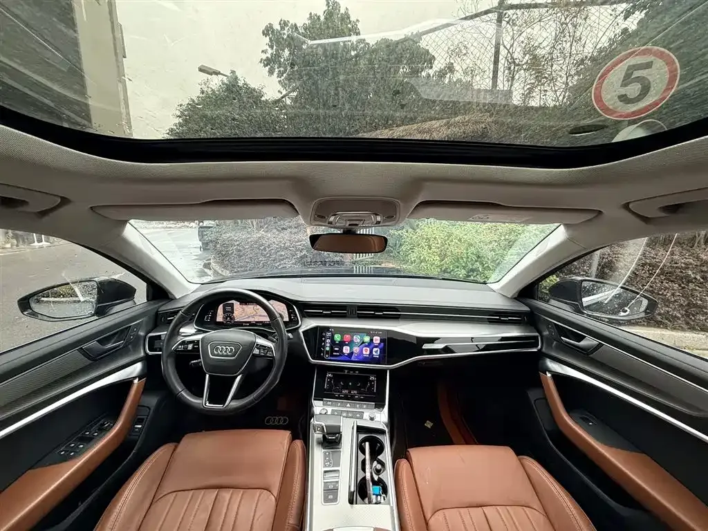 Audi A6L 2022 из CN, фото 6