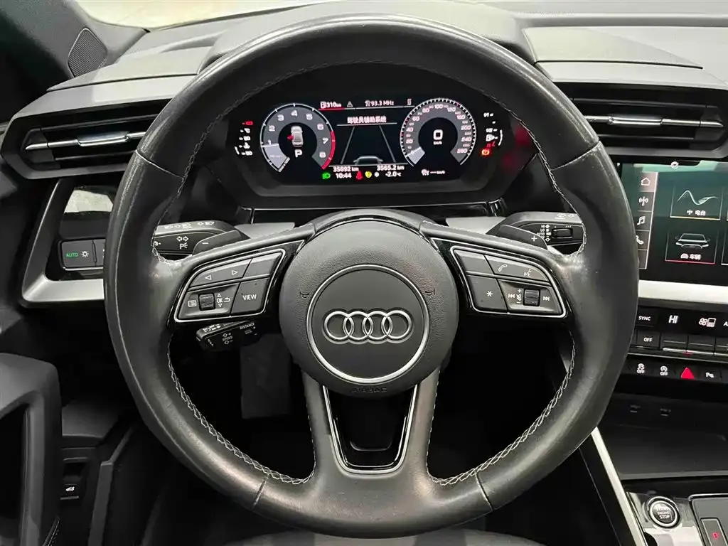 Audi A3 2023 из CN, фото 9