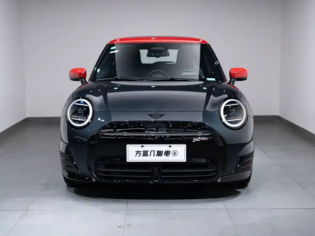 MINI Cooper EV 2024 из CN, фото 8