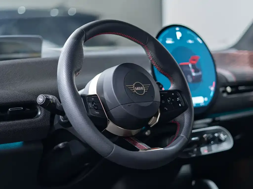 MINI Cooper EV 2024 из CN, фото 9