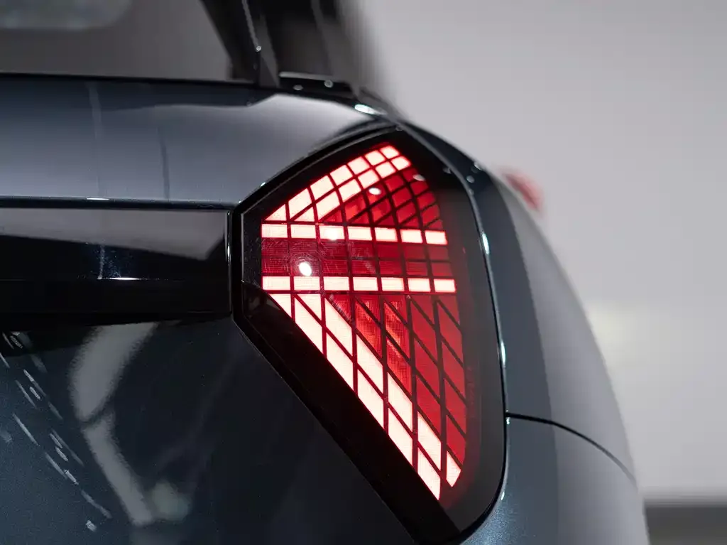 MINI Cooper EV 2024 из CN, фото 2
