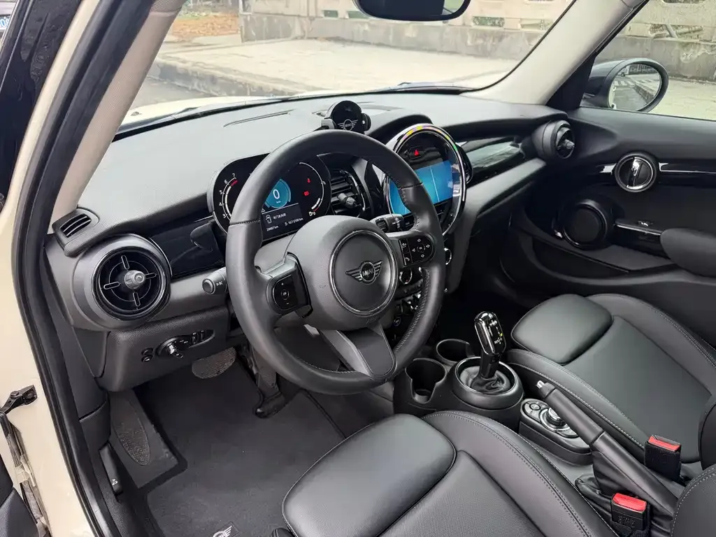 MINI Cooper (3-door) 2021 из CN, фото 9