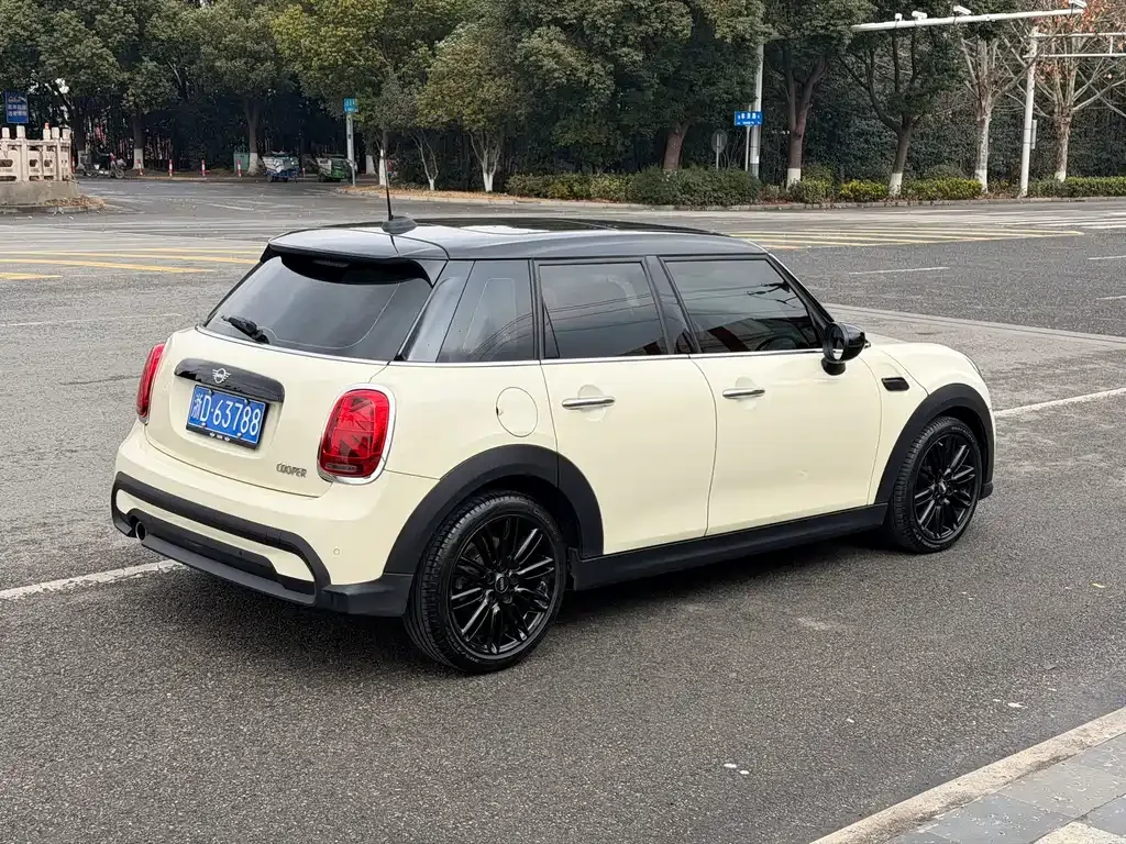 MINI Cooper (3-door) 2021 из CN, фото 8