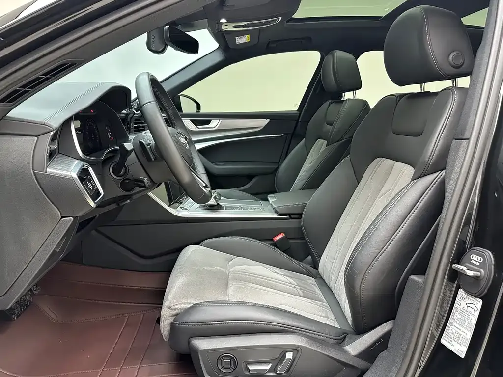 Audi A6L 2024 из CN, фото 10