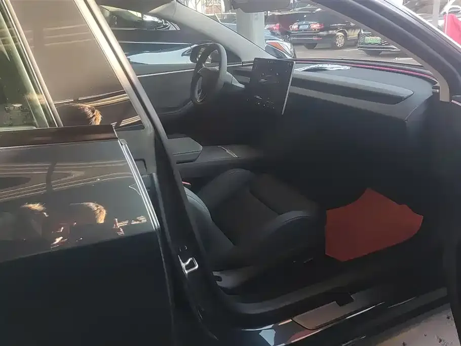 Tesla Model 3 2026 из CN, фото 6