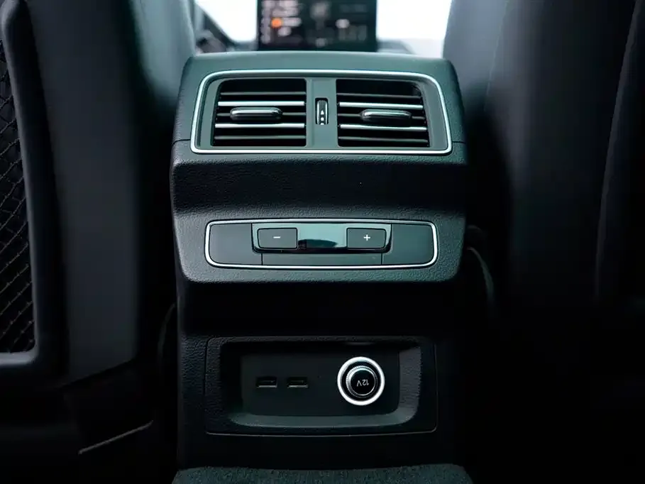 Audi Q5L 2024 из CN, фото 3