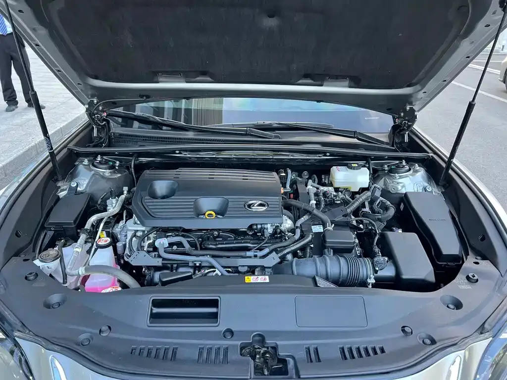Lexus ES 2022 из CN, фото 6