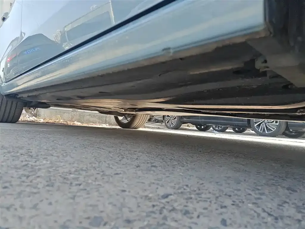 Volkswagen Passat 2025 из CN, фото 10