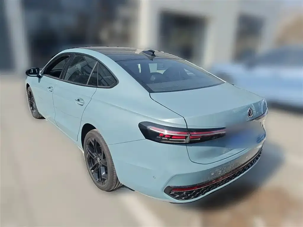 Volkswagen Passat 2025 из CN, фото 4