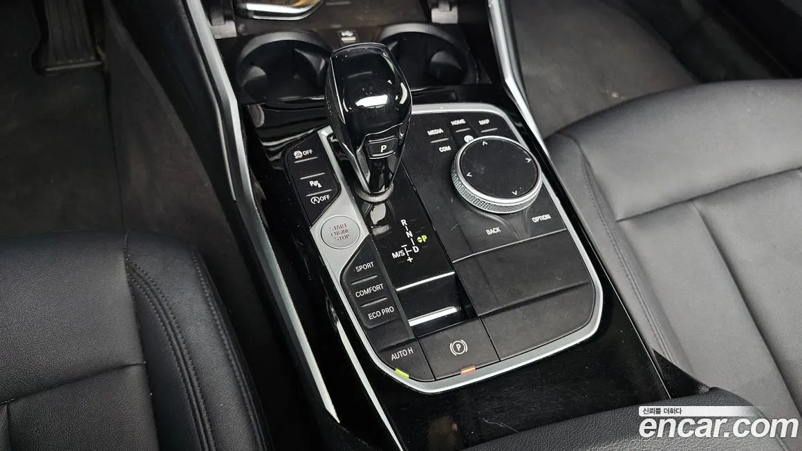 BMW 3-Series 2021 из KR, фото 10