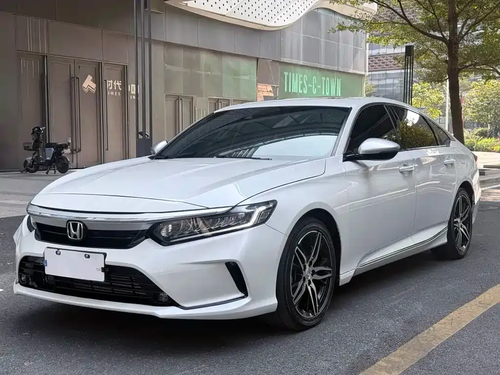 Honda Inspire 2023 из CN, фото 1
