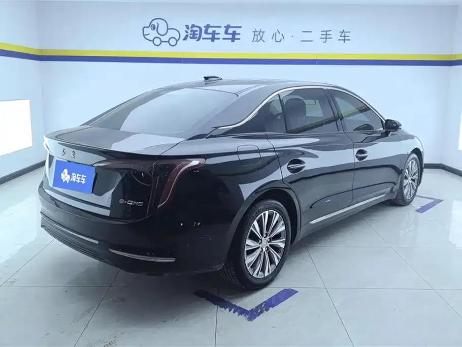 Hongqi E-QM5 2023 из CN, фото 3